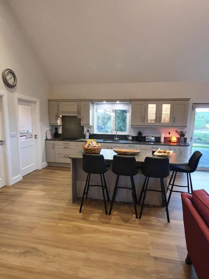 Claragh Cottage キャヴァン エクステリア 写真