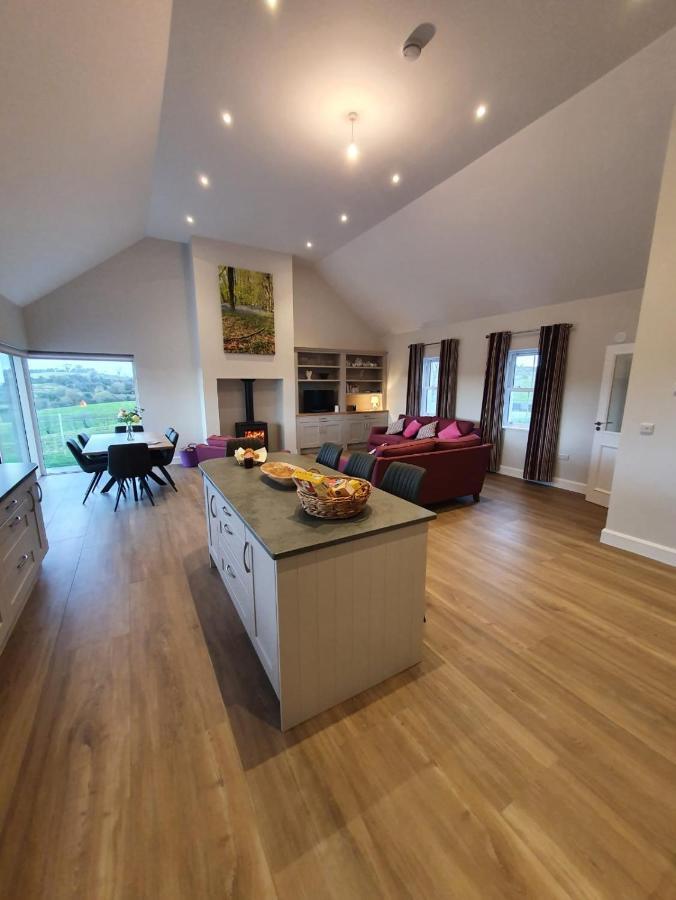 Claragh Cottage キャヴァン エクステリア 写真