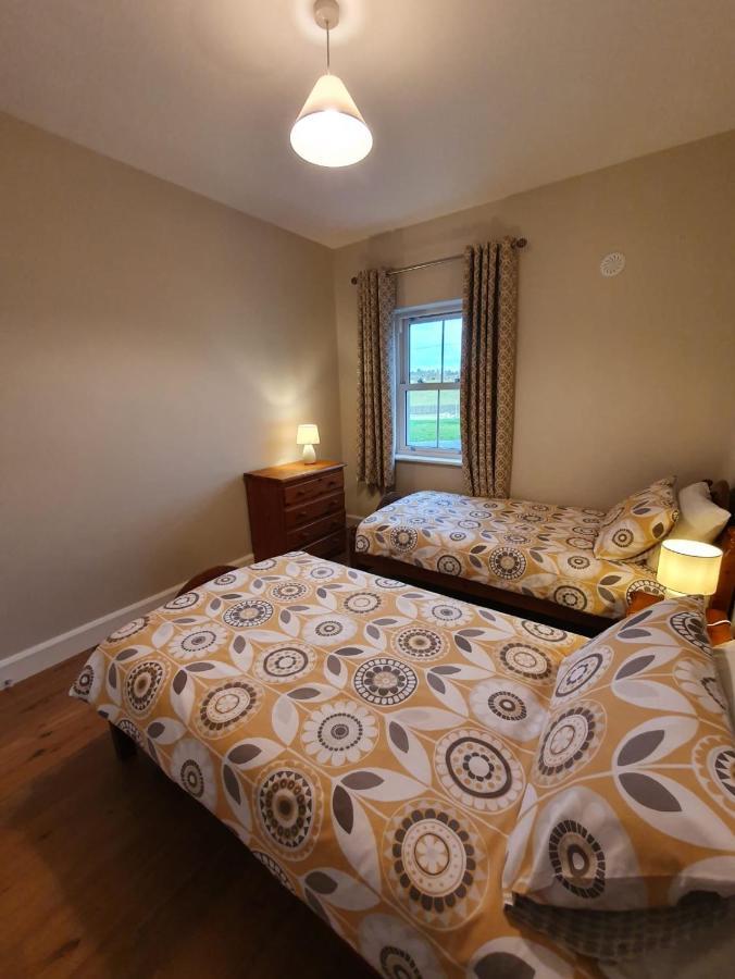 Claragh Cottage キャヴァン エクステリア 写真